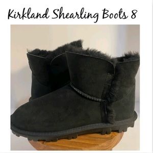 SALE ! Kirkland Signature Shearling Boots - Black 8